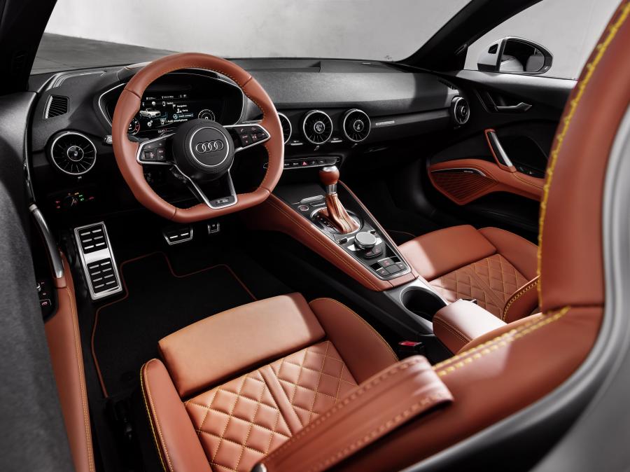 Интерьер Audi TT Roadster 20 Years (8S) 2018 года  (WW) (фото 42 из 44)